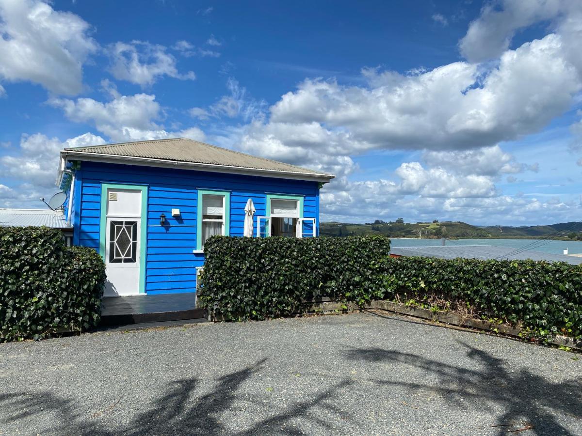 Mangonui Waterfront Apartments Bagian luar foto