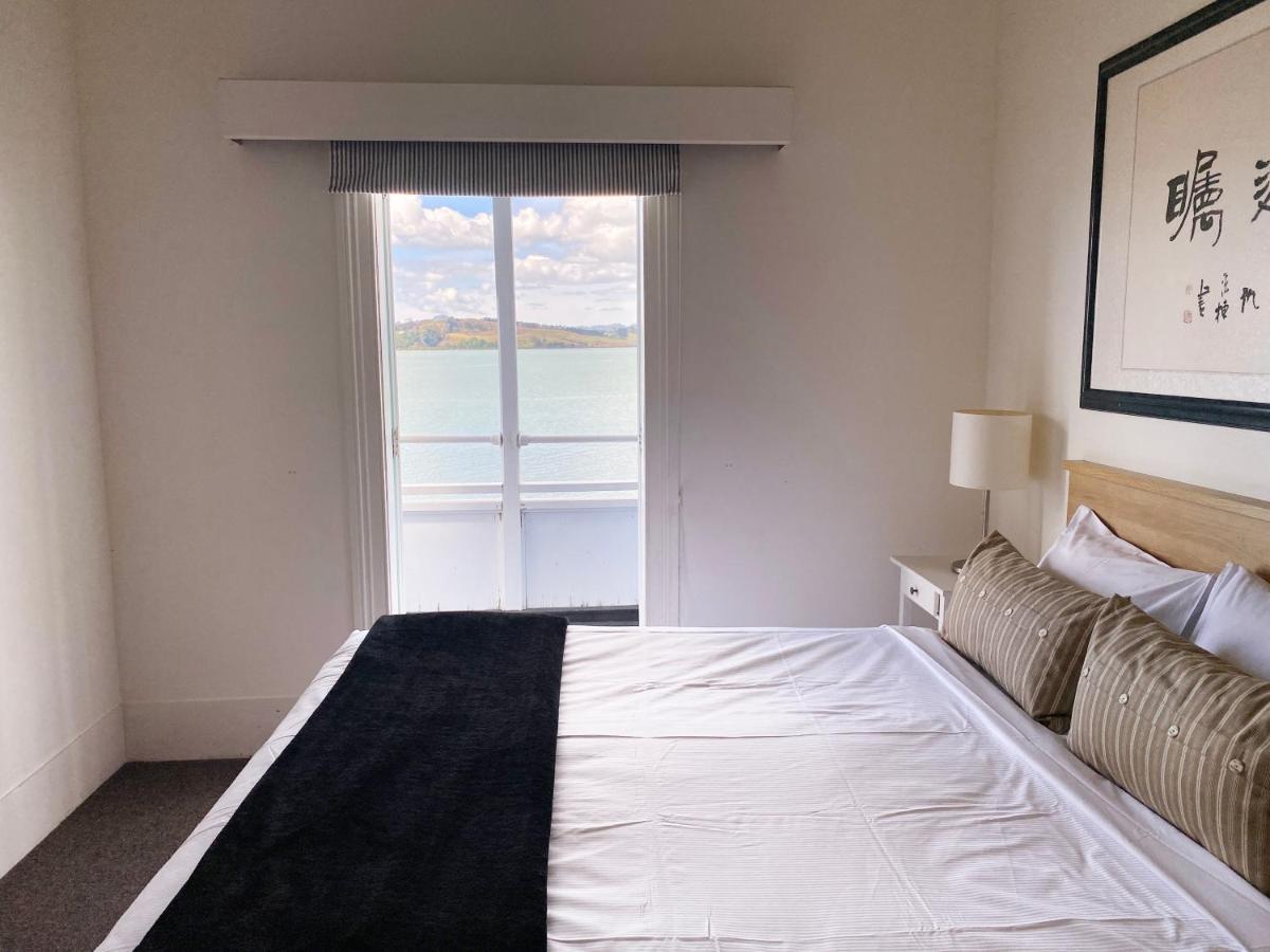Mangonui Waterfront Apartments Bagian luar foto