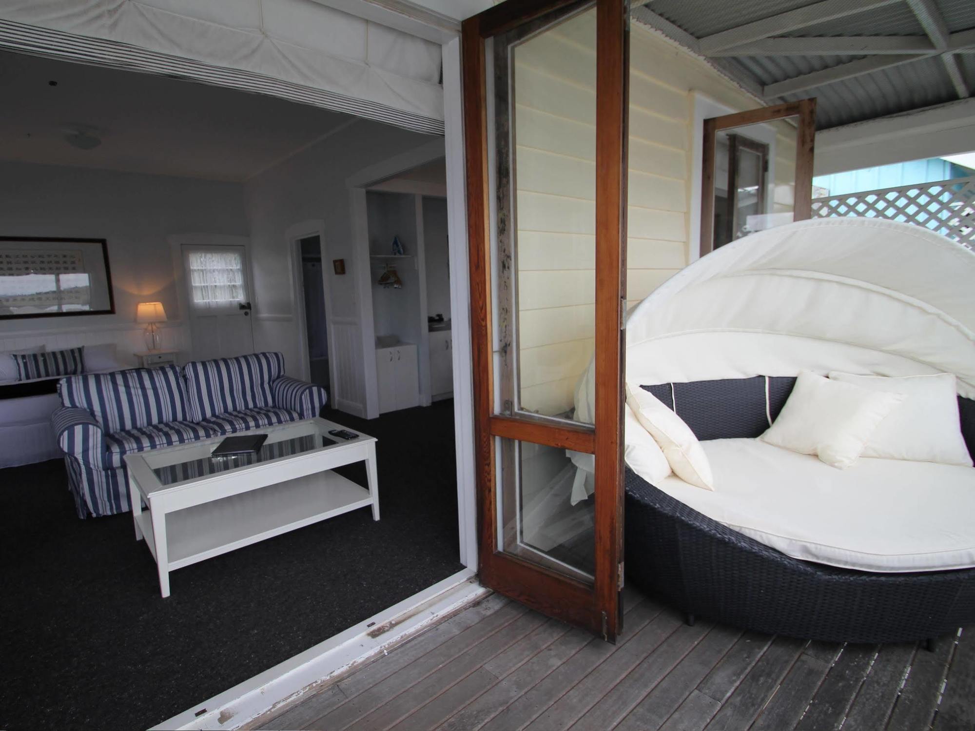 Mangonui Waterfront Apartments Bagian luar foto